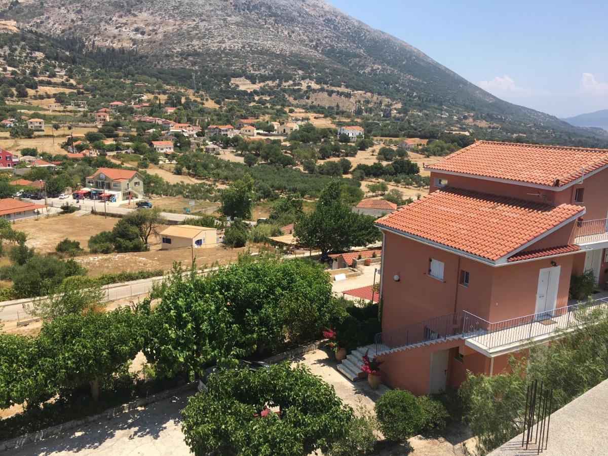 Myrtos Hotel Divarata Екстериор снимка