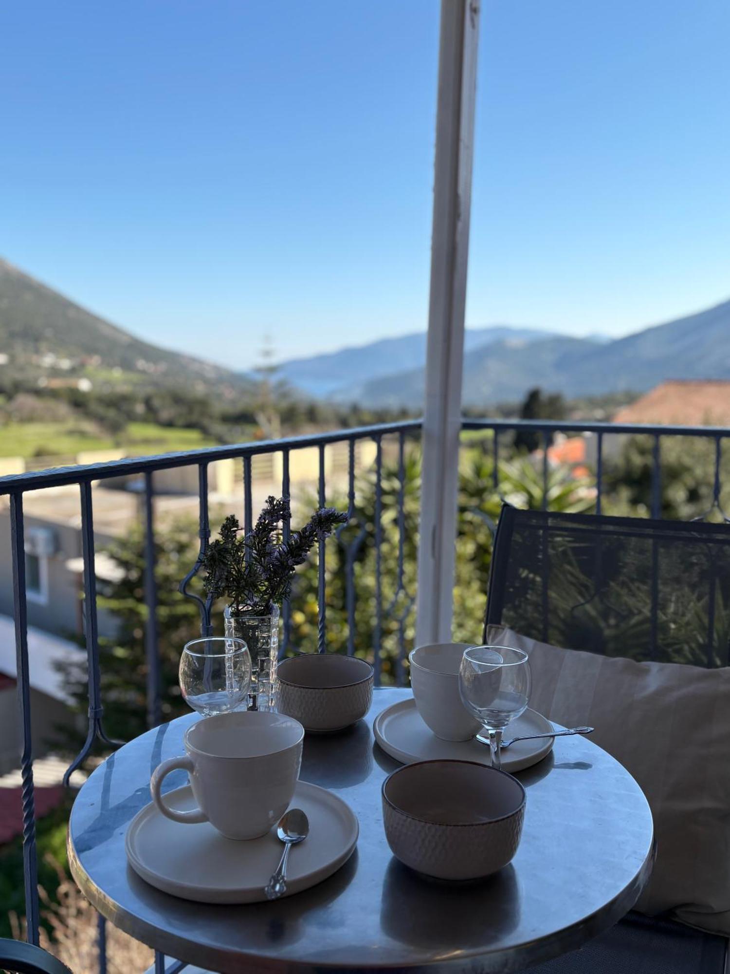 Myrtos Hotel Divarata Екстериор снимка