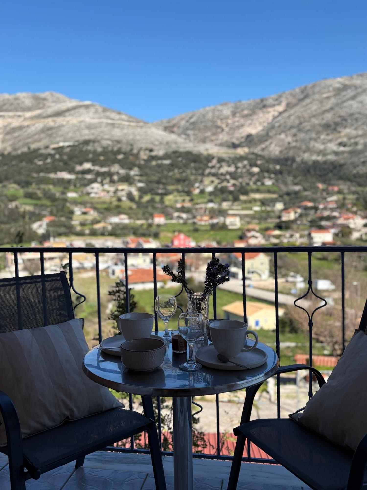 Myrtos Hotel Divarata Екстериор снимка