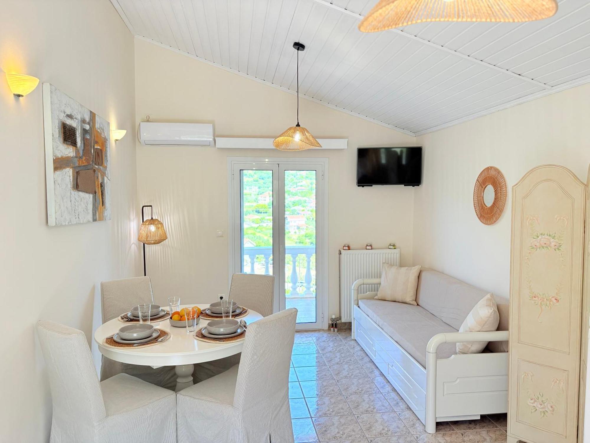 Myrtos Hotel Divarata Екстериор снимка