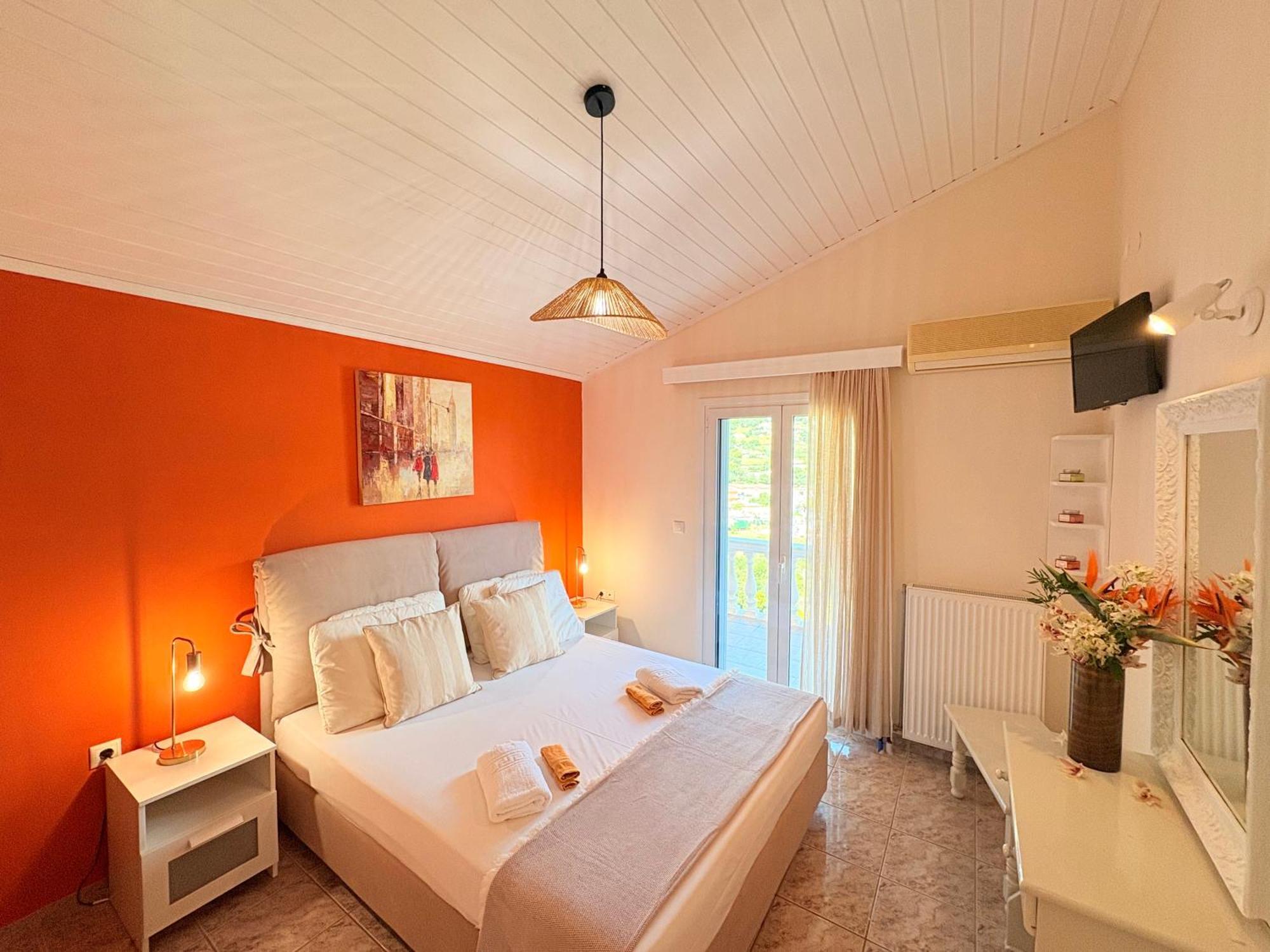 Myrtos Hotel Divarata Екстериор снимка