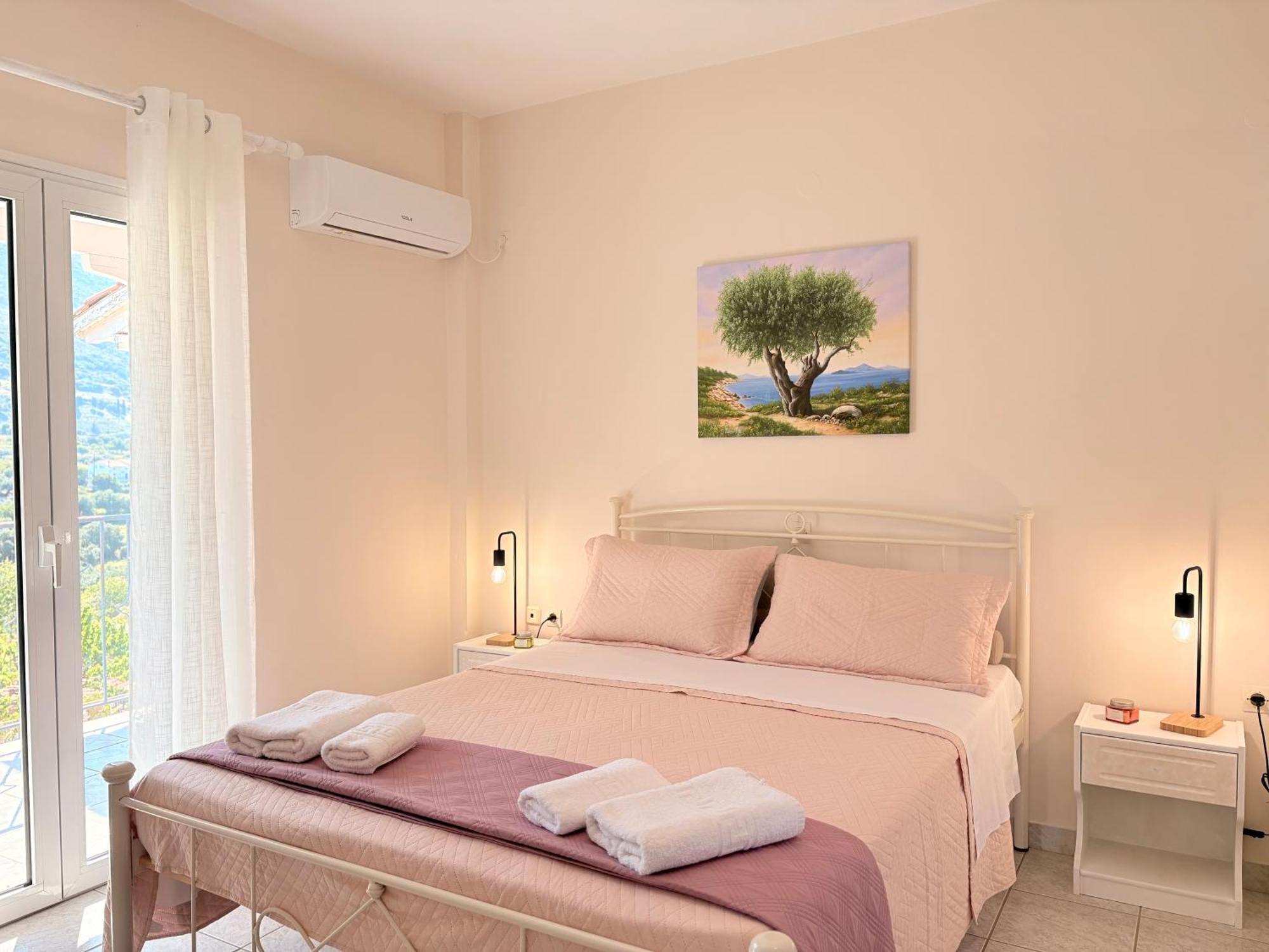 Myrtos Hotel Divarata Екстериор снимка