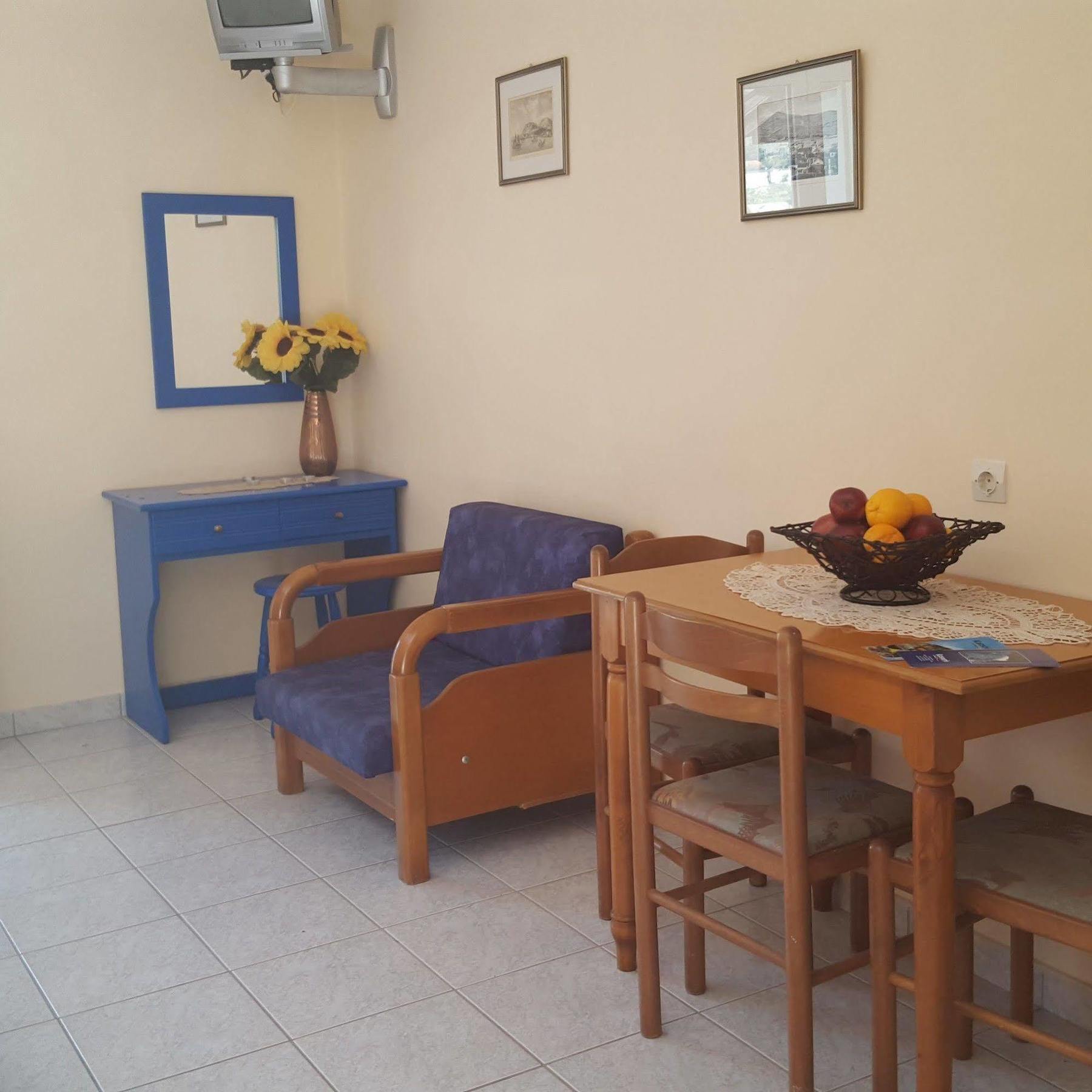 Myrtos Hotel Divarata Екстериор снимка